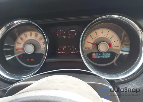 2012 Ford Mustang V6 Premium z USA, uszkodzony, nr VIN 1ZVBP8AM6C5215634